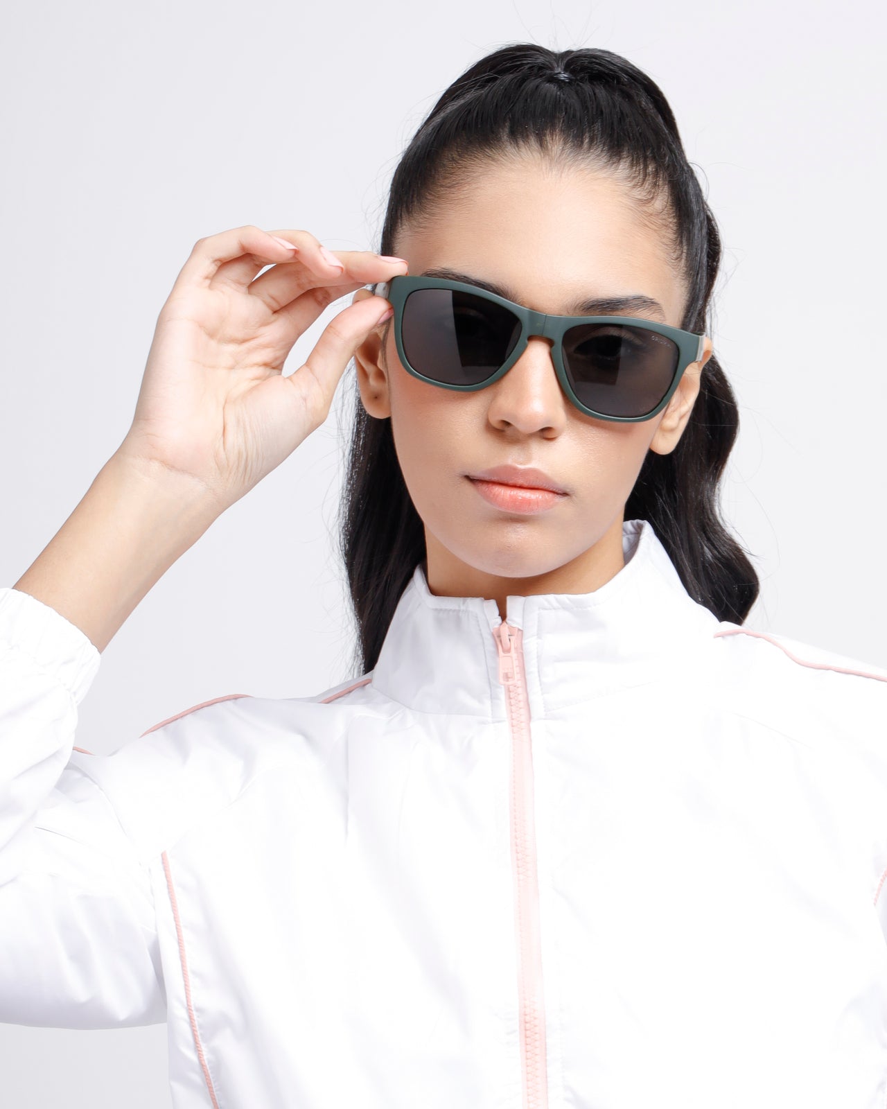 Ferris Unisex Polarized & UV Protection Wayfarer Sunglasses