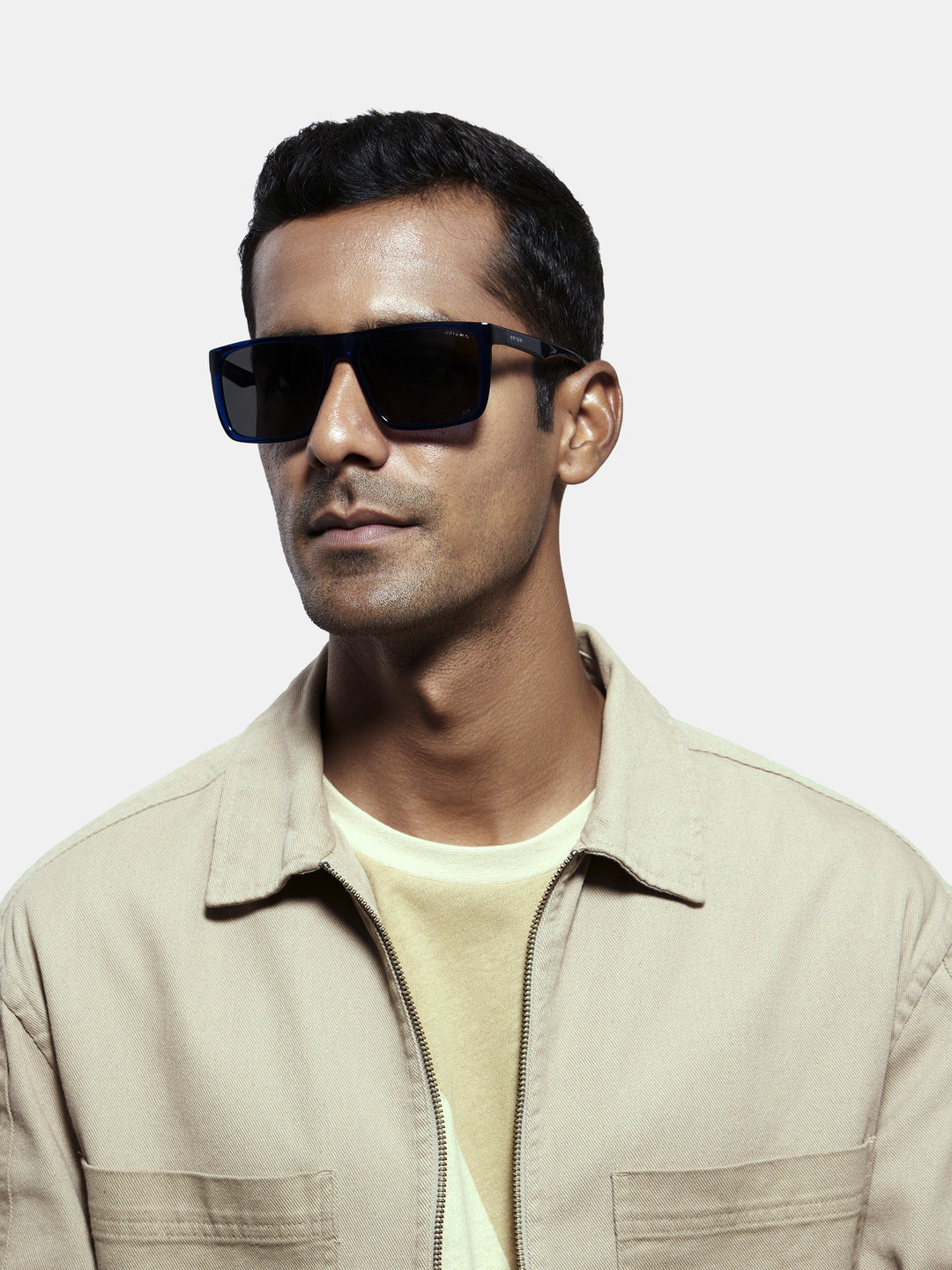 op 10197 c03 57 dreamcrest mirror men