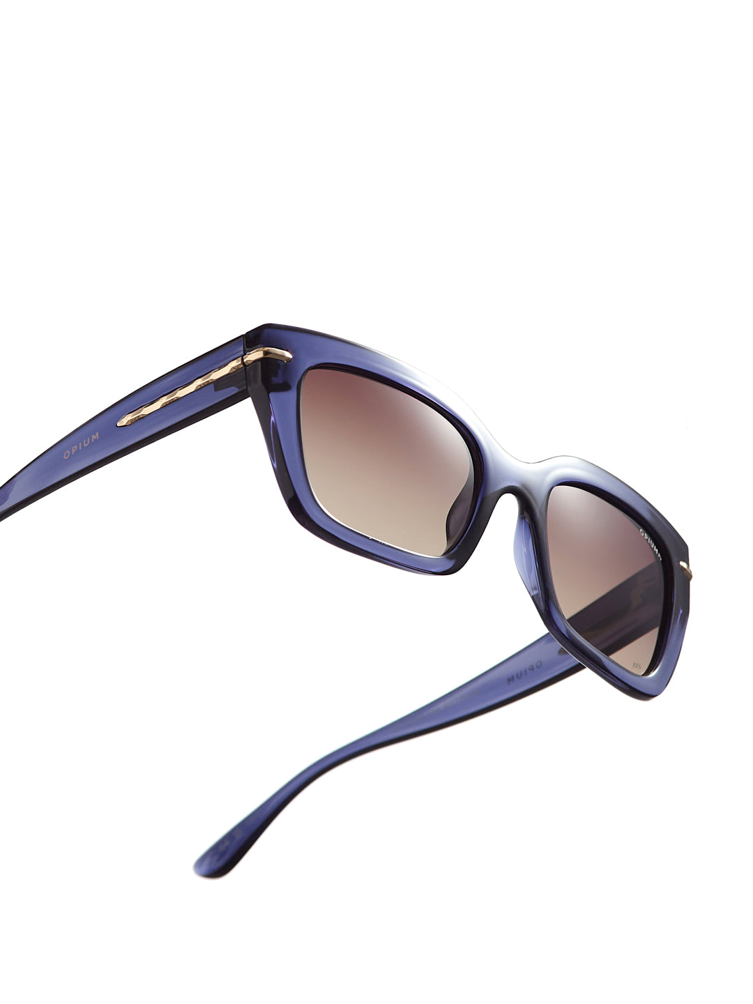 op 10206 c03 52 seraphina brown women