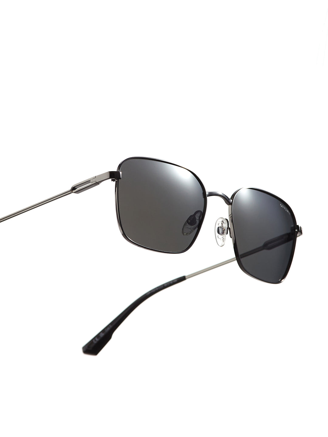 op 10218 c03 56 archer smoke men