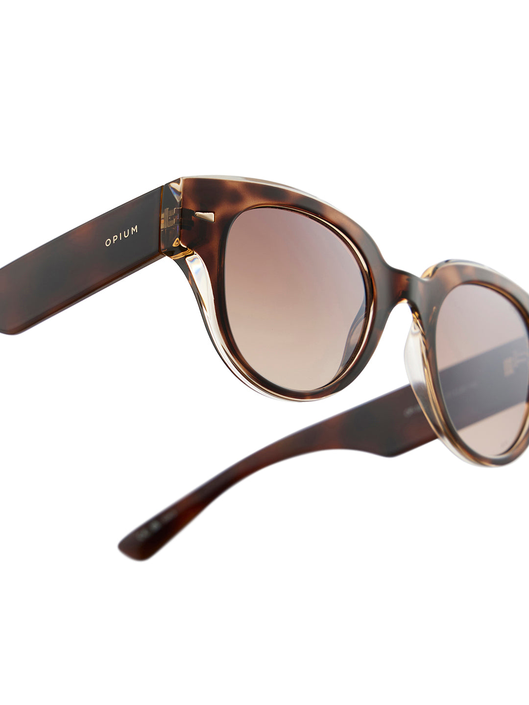 op 10225 c03 47 carson brown women