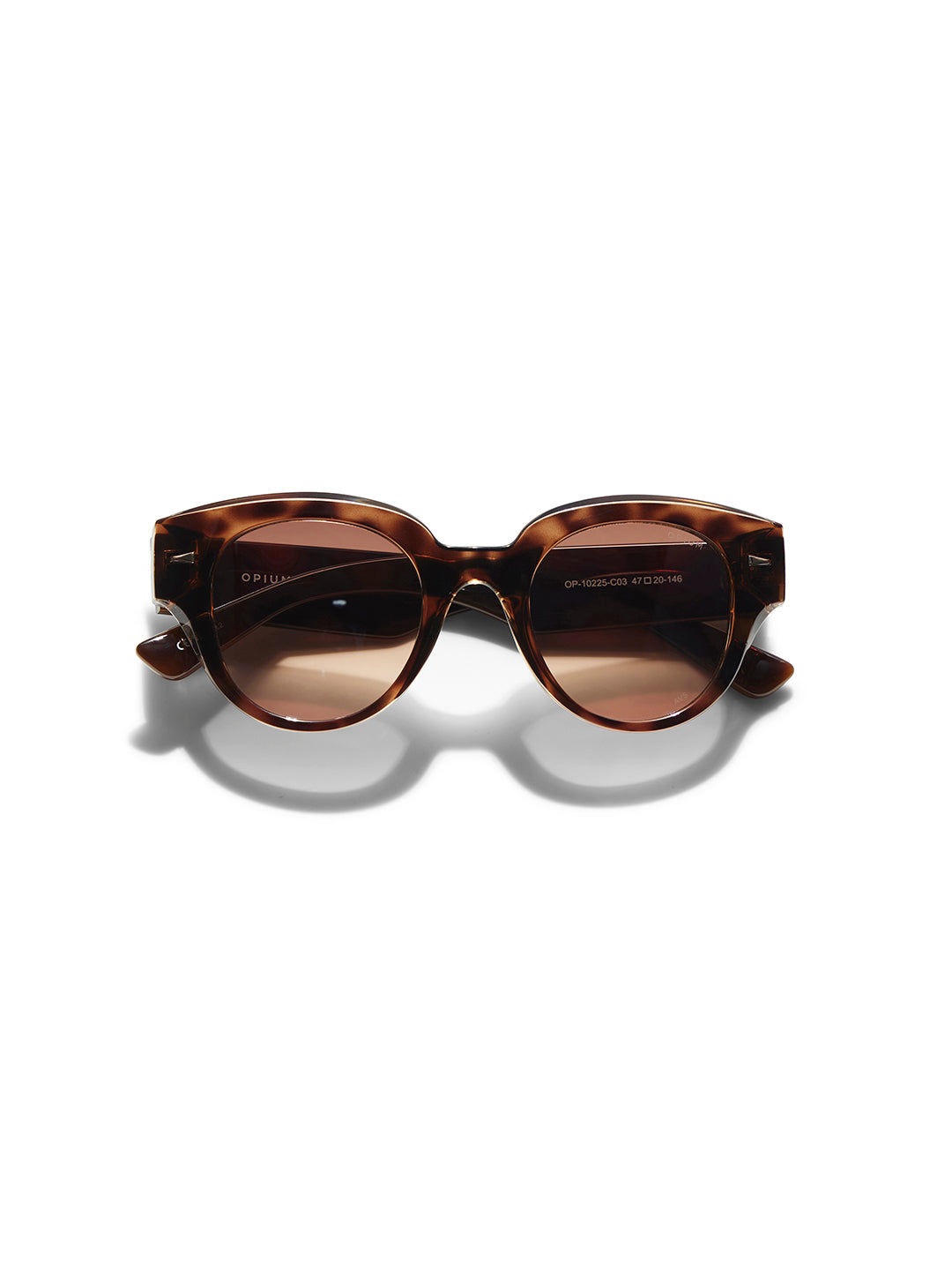 op 10225 c03 47 carson brown women