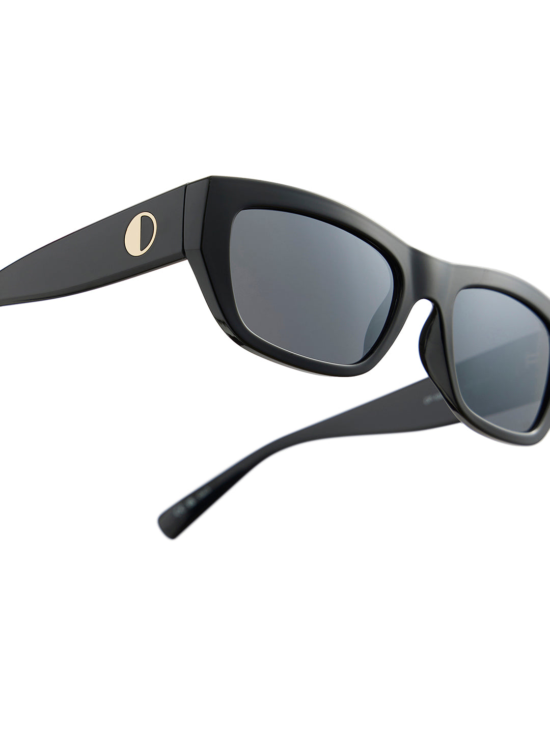 op 10228 c01 55 dakota greygradient women