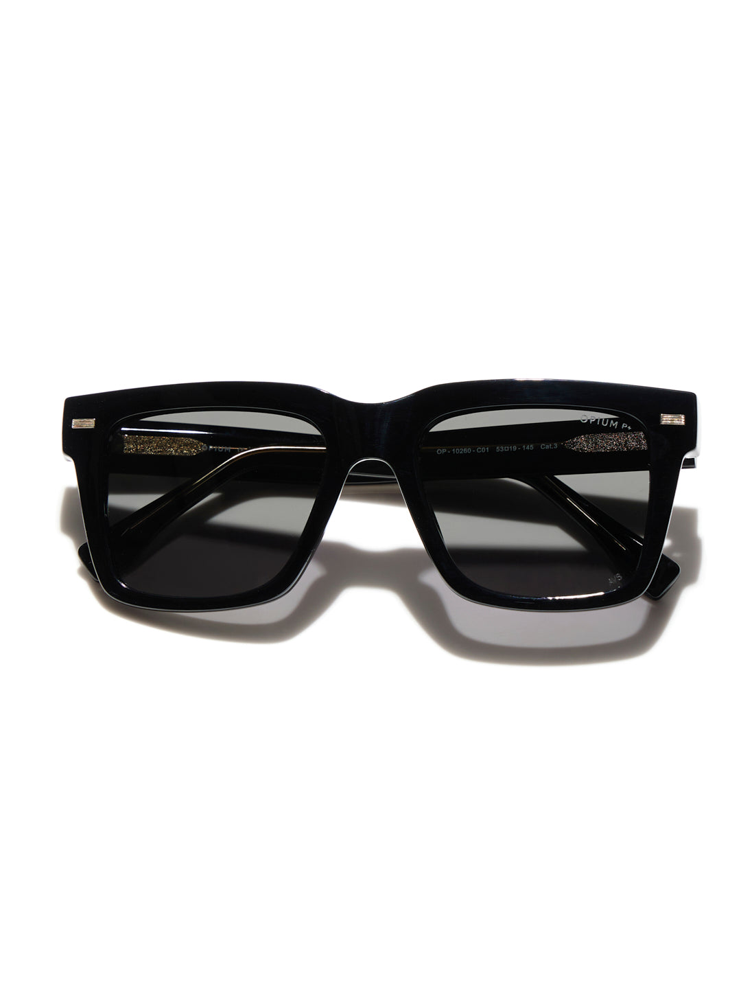 op 10260 c01 53 eternal grey men