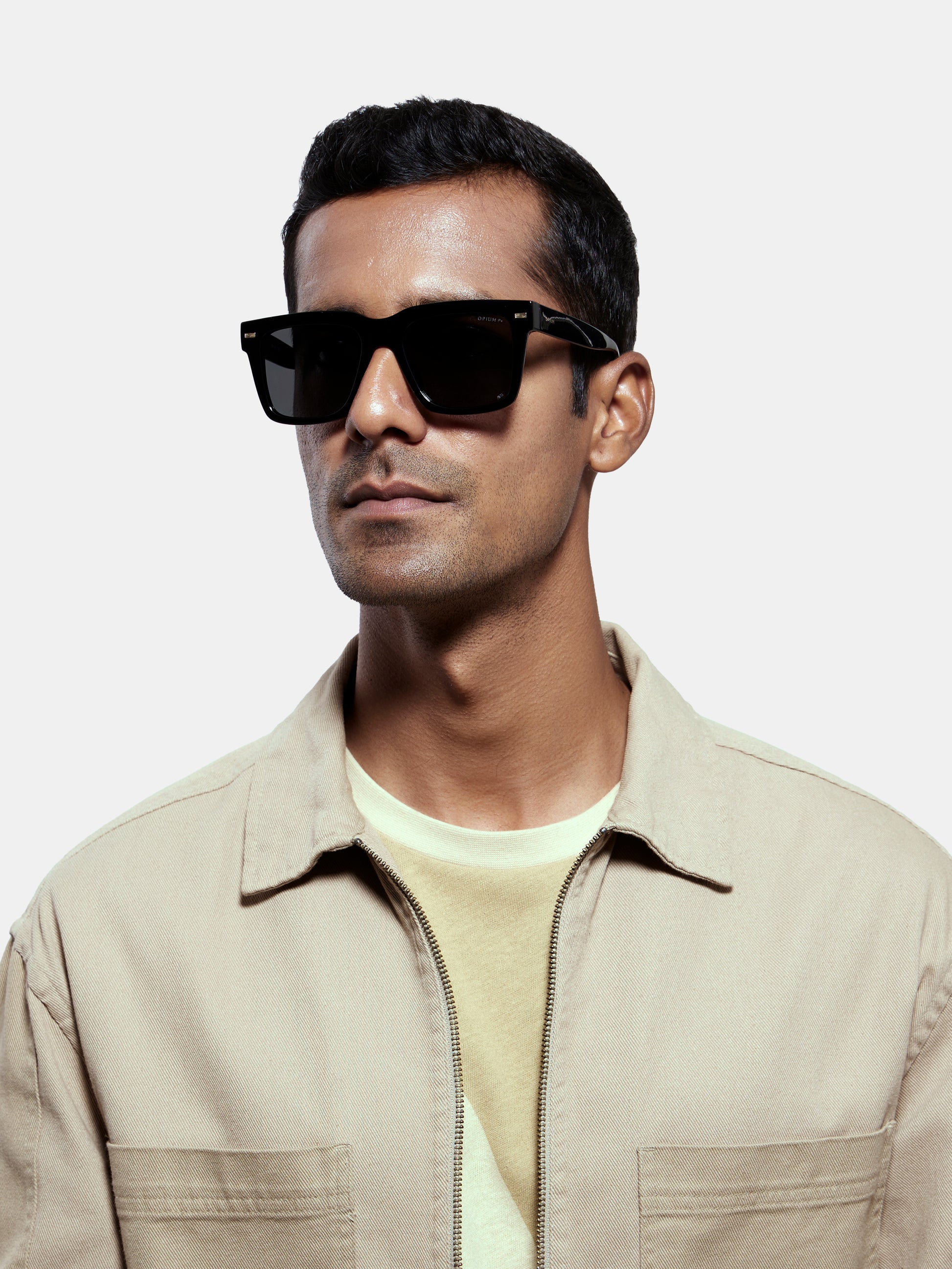 op 10260 c01 53 eternal grey men