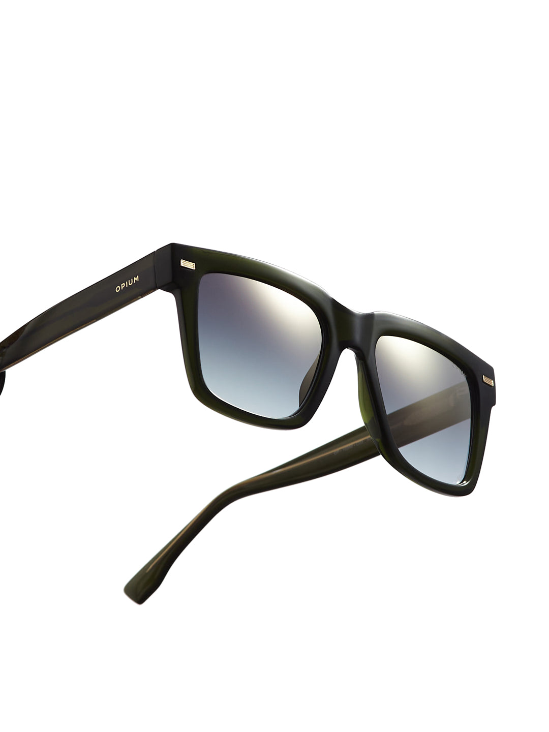 op 10260 c03 53 eternal silver gradient men
