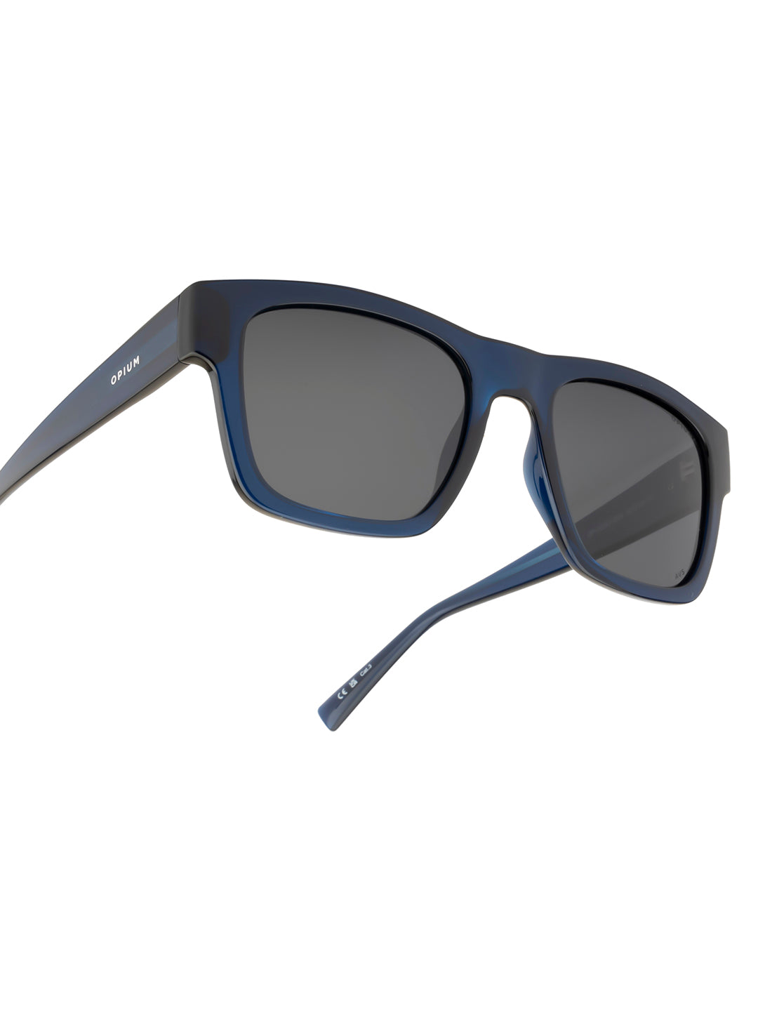 op 10267 c04 52 nimbus grey men