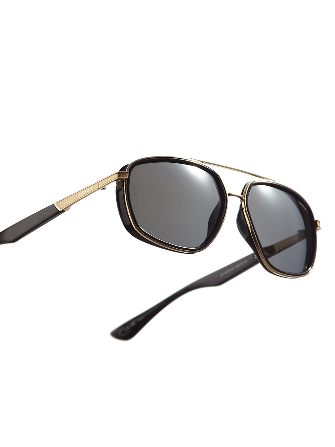 op 10272 c01 58 explorer grey men