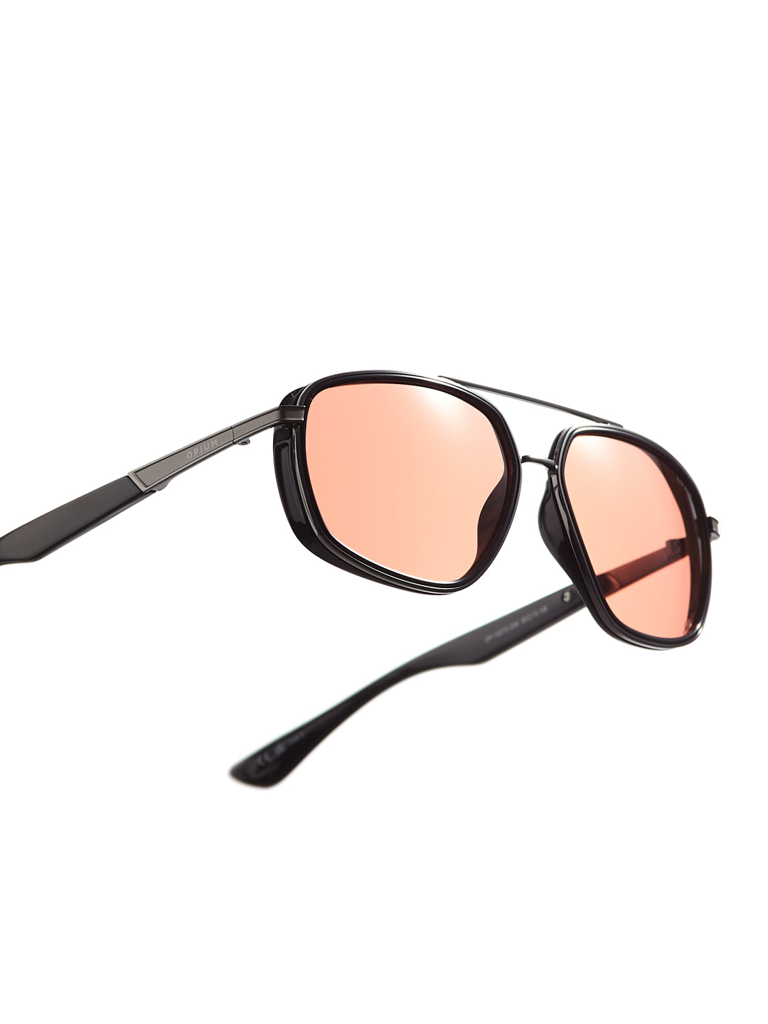 op 10272 c04 58 explorer maroon men
