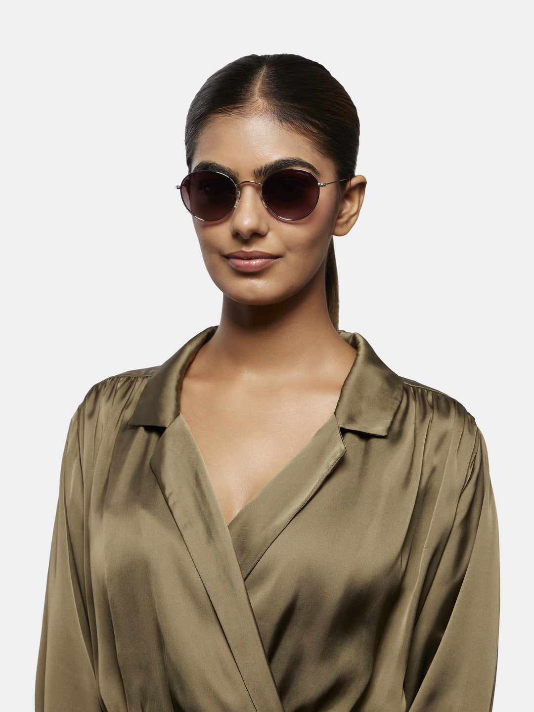 op 10273 c04 49 quest brown unisex