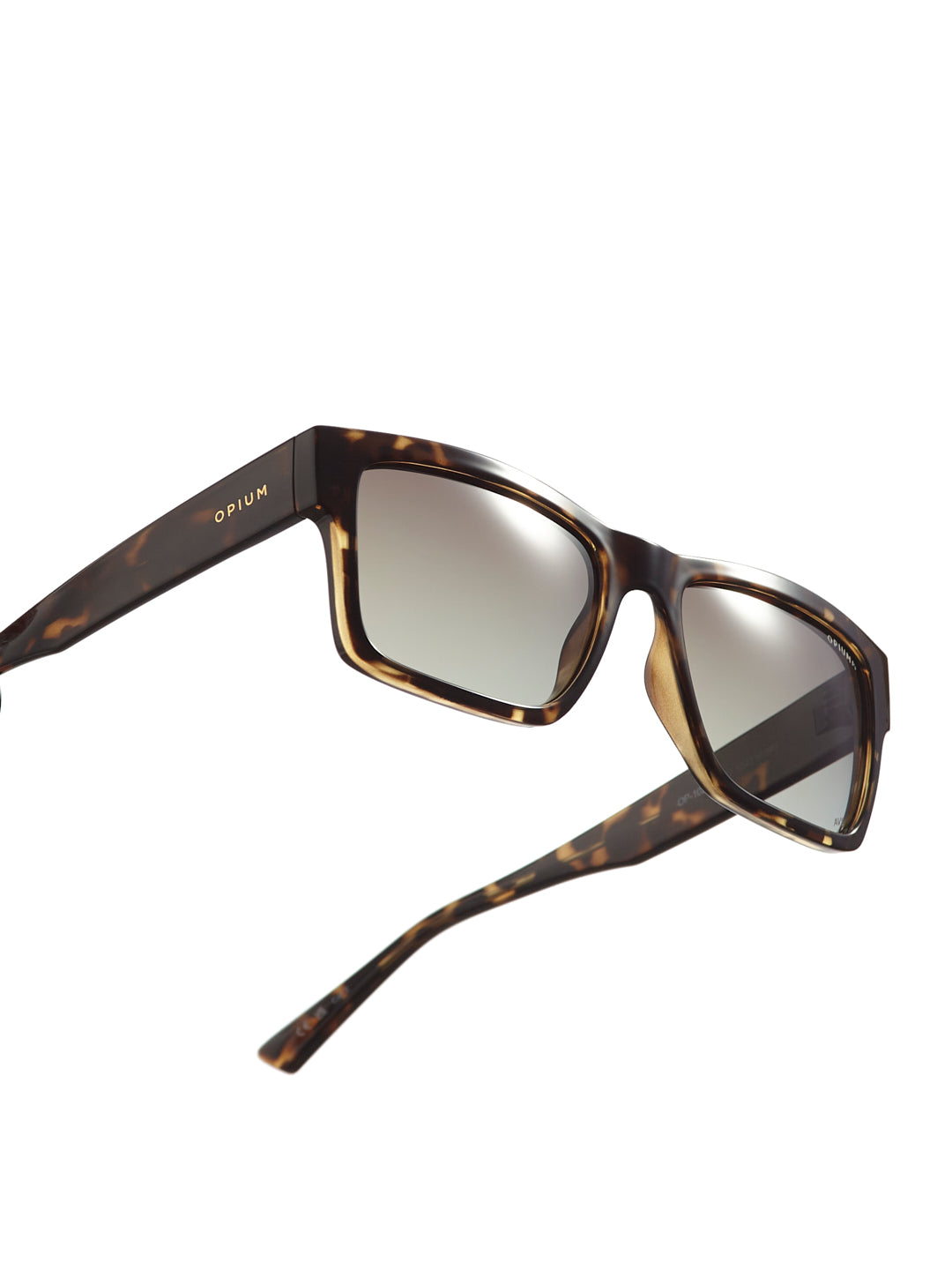 op 10279 c02 55 gauntlet green men