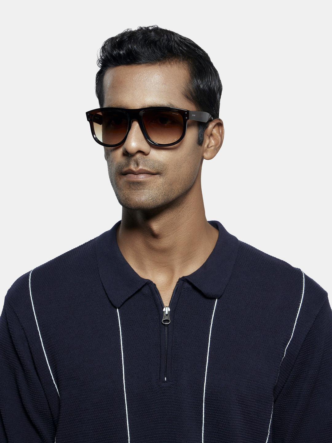 op 10283 c03 56 gateway brown men