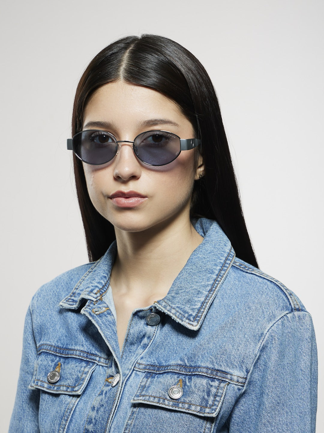 Nero Women UV Protection Round Sunglasses