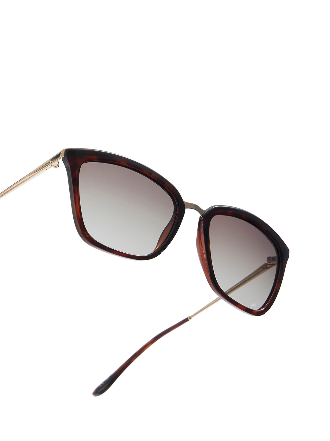 op 10330 c05 jonah green women