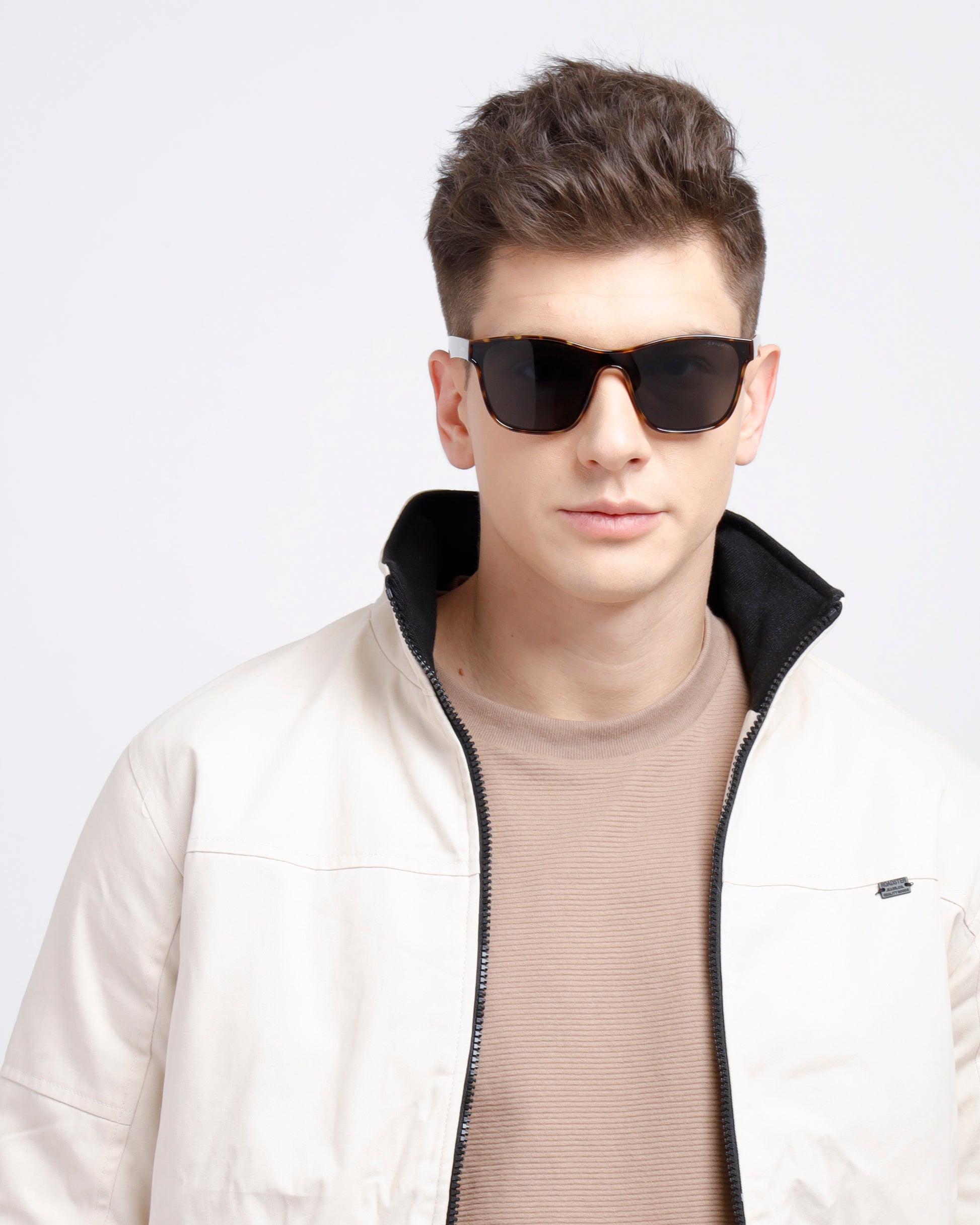 op 1454 c08 52 casino grey men