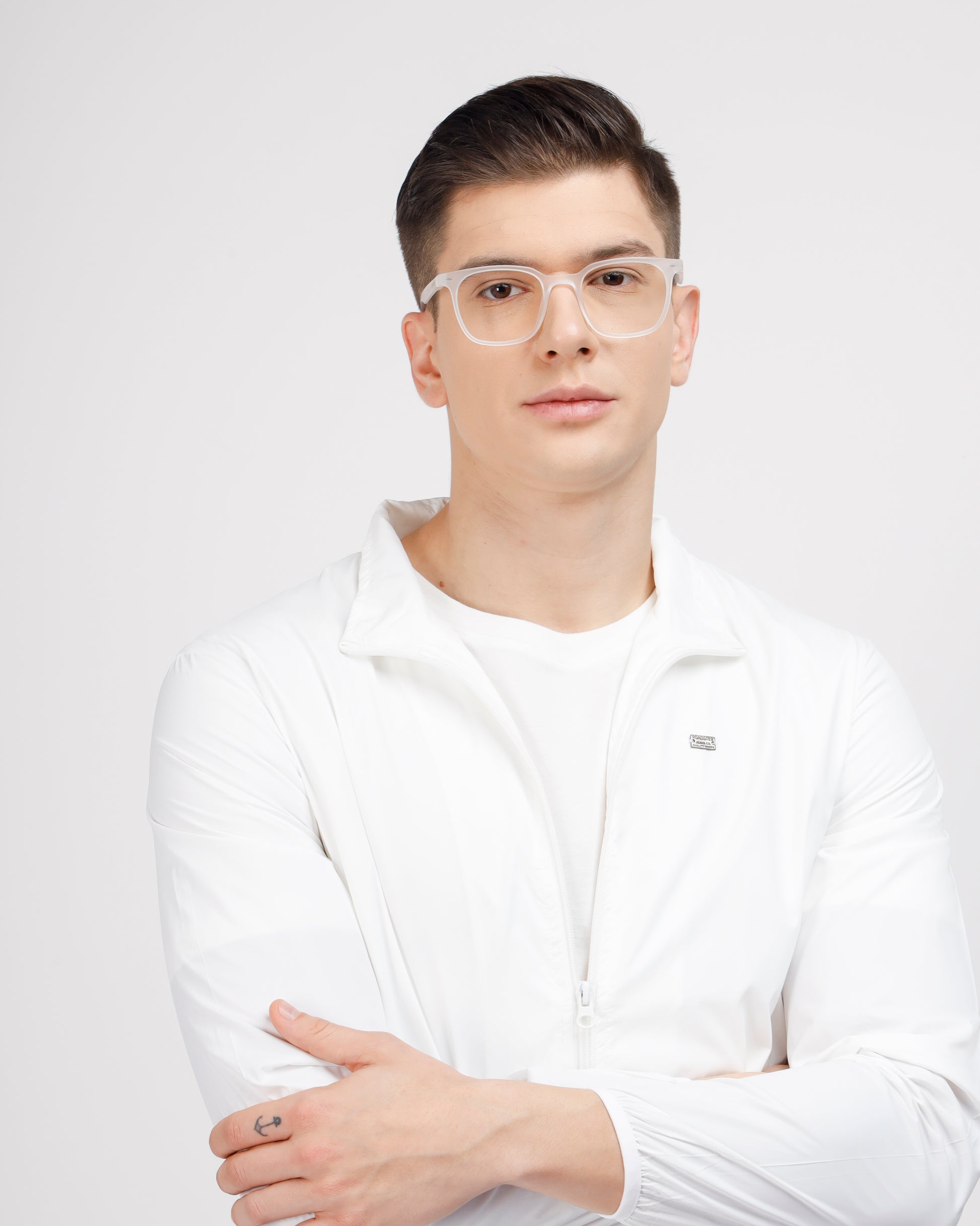 ivory white op 2571 c09 50