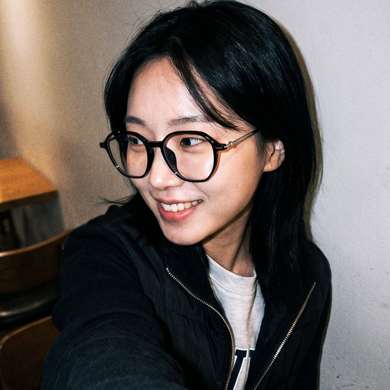 Eyeglasses