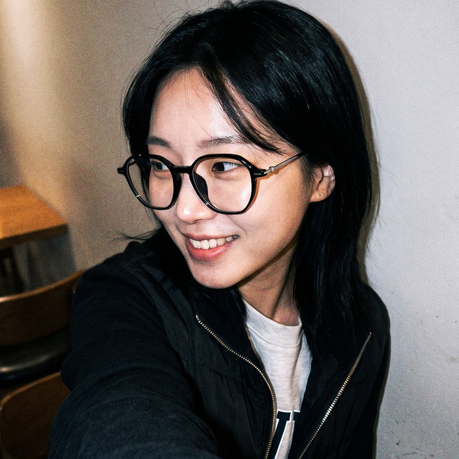 Eyeglasses