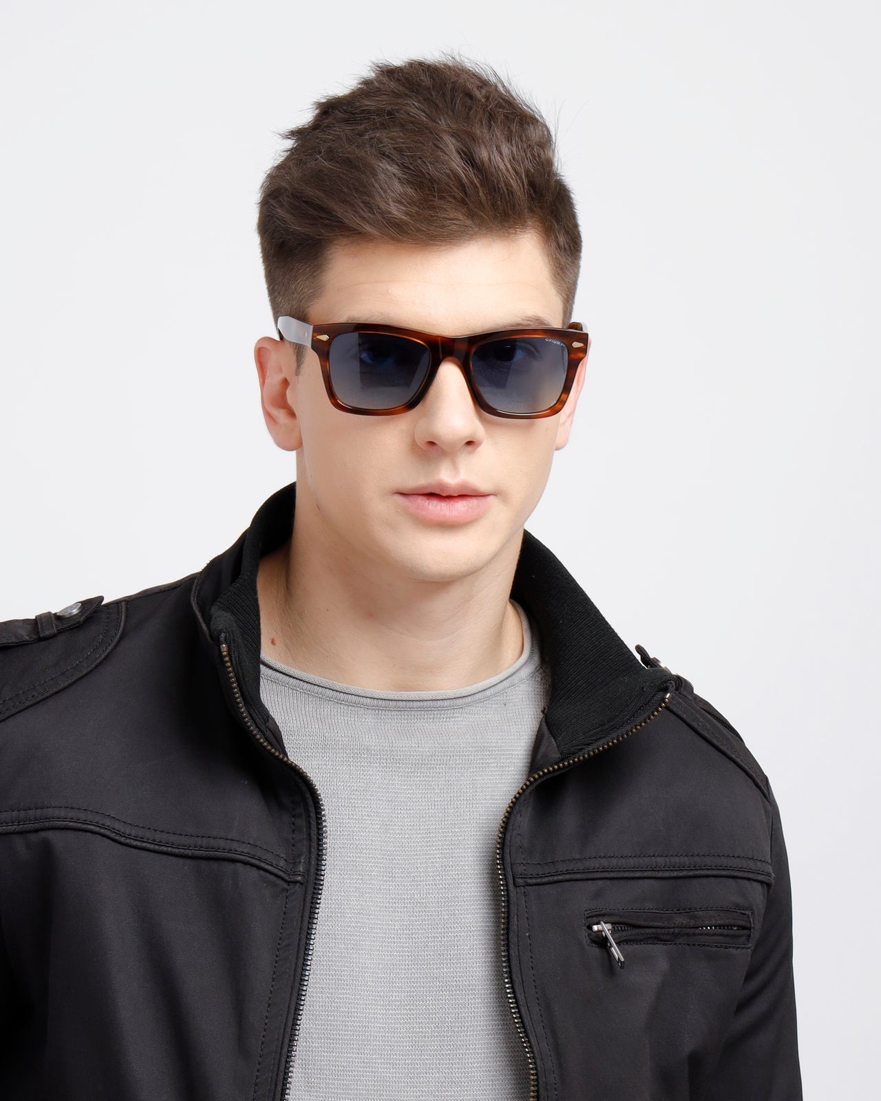 Saber Men's Polarized & UV Protection Wayfarer Sunglasses
