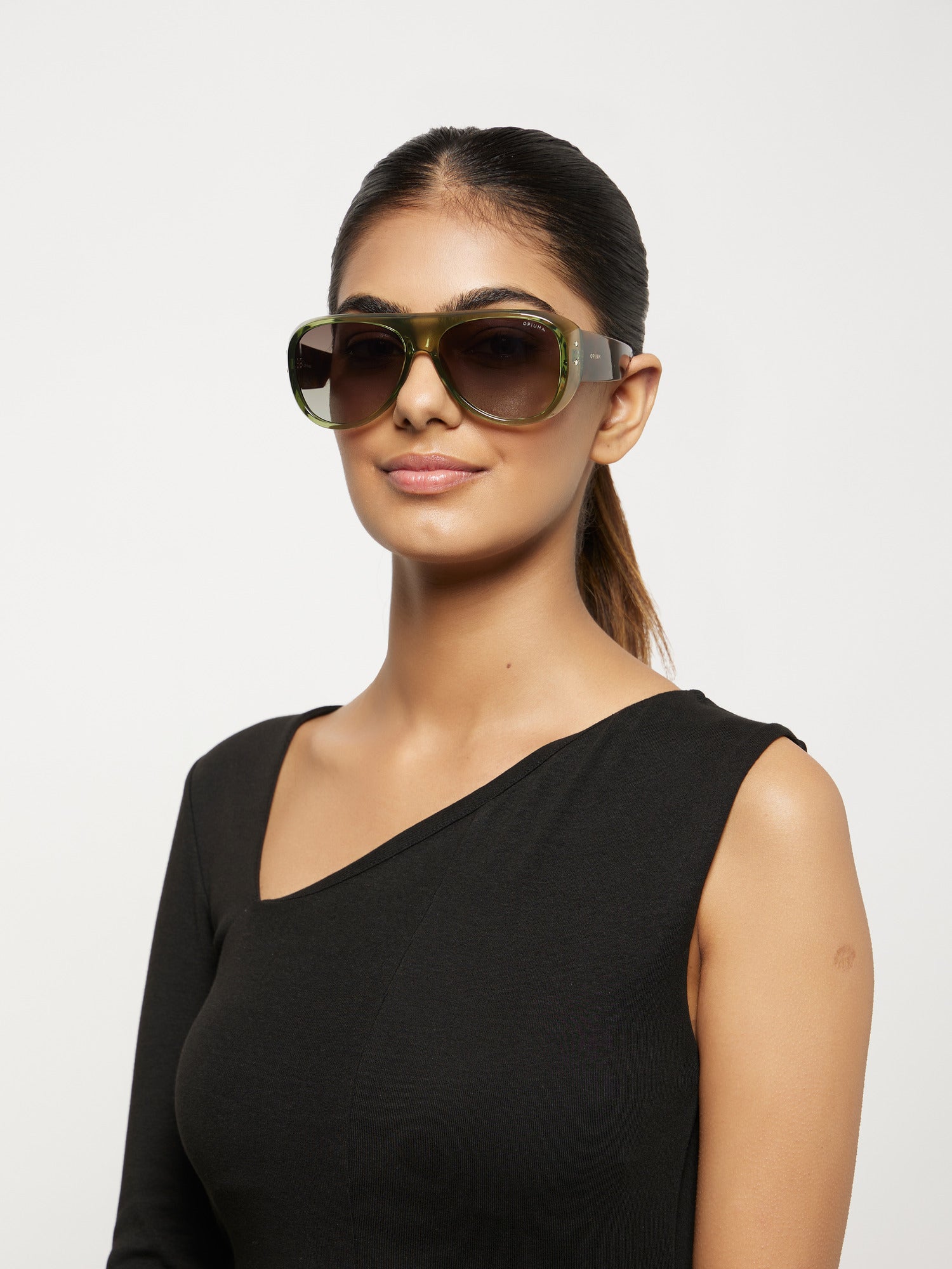 op 10196 c04 58 lama green unisex