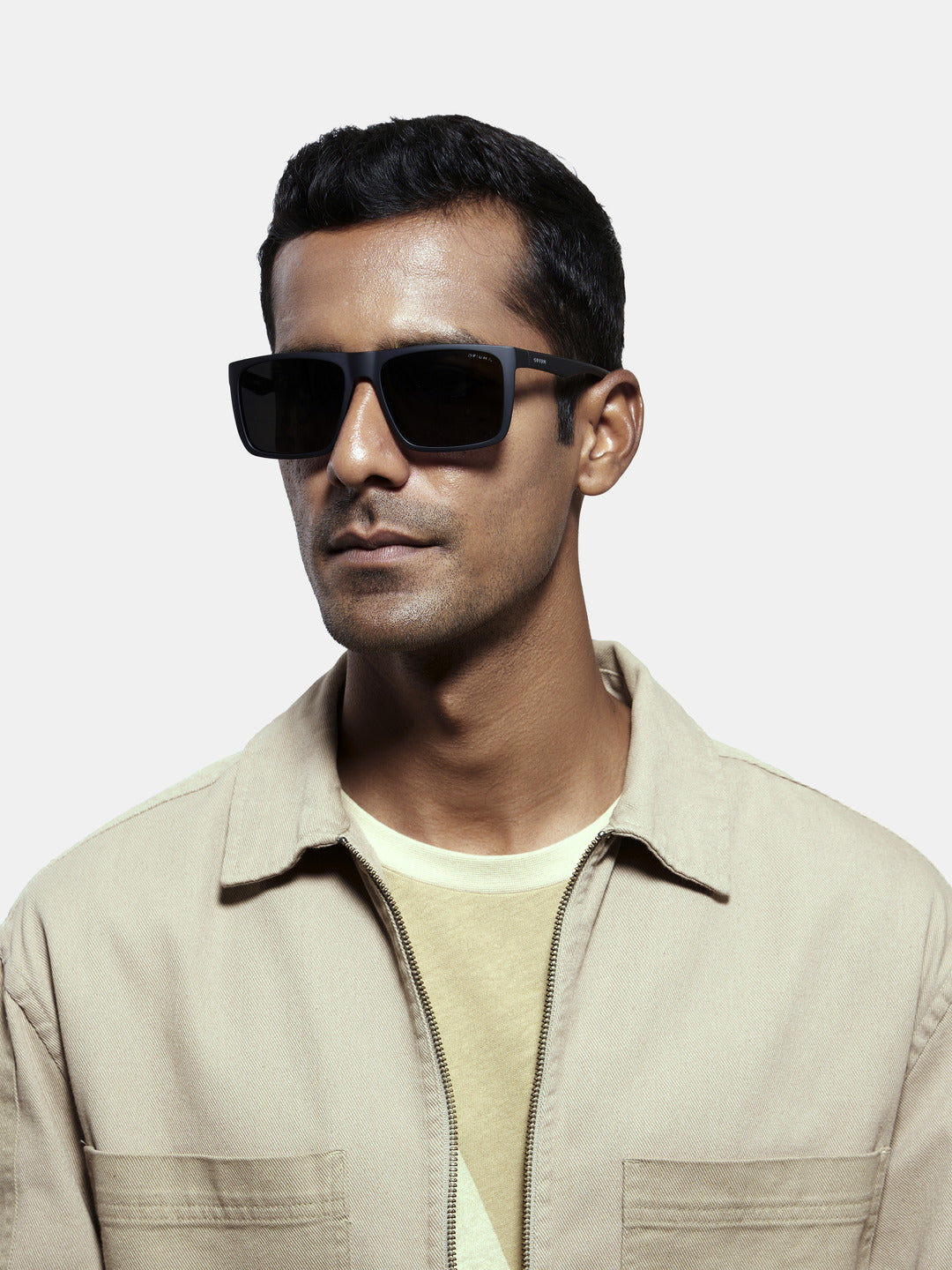 op 10197 c02 57 dreamcrest mirror men