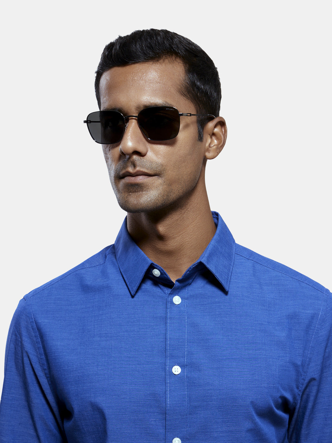 op 10218 c03 56 archer smoke men