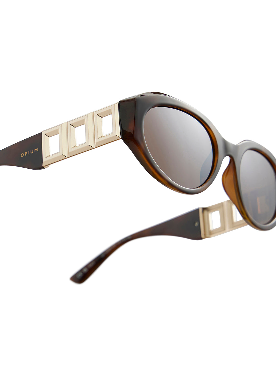 op 10226 c03 54 zoey brown women