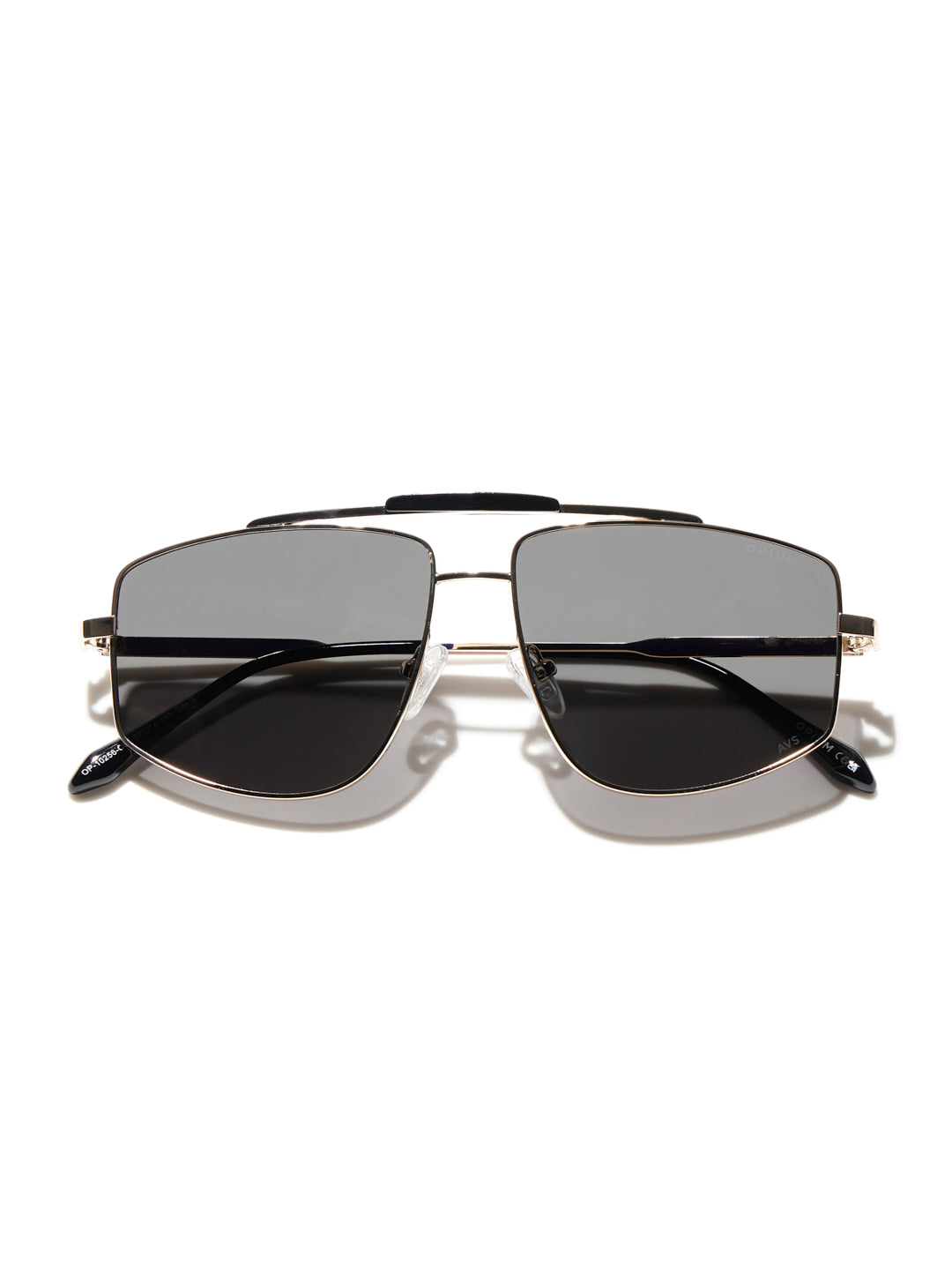 op 10256 c01 57 marley grey men