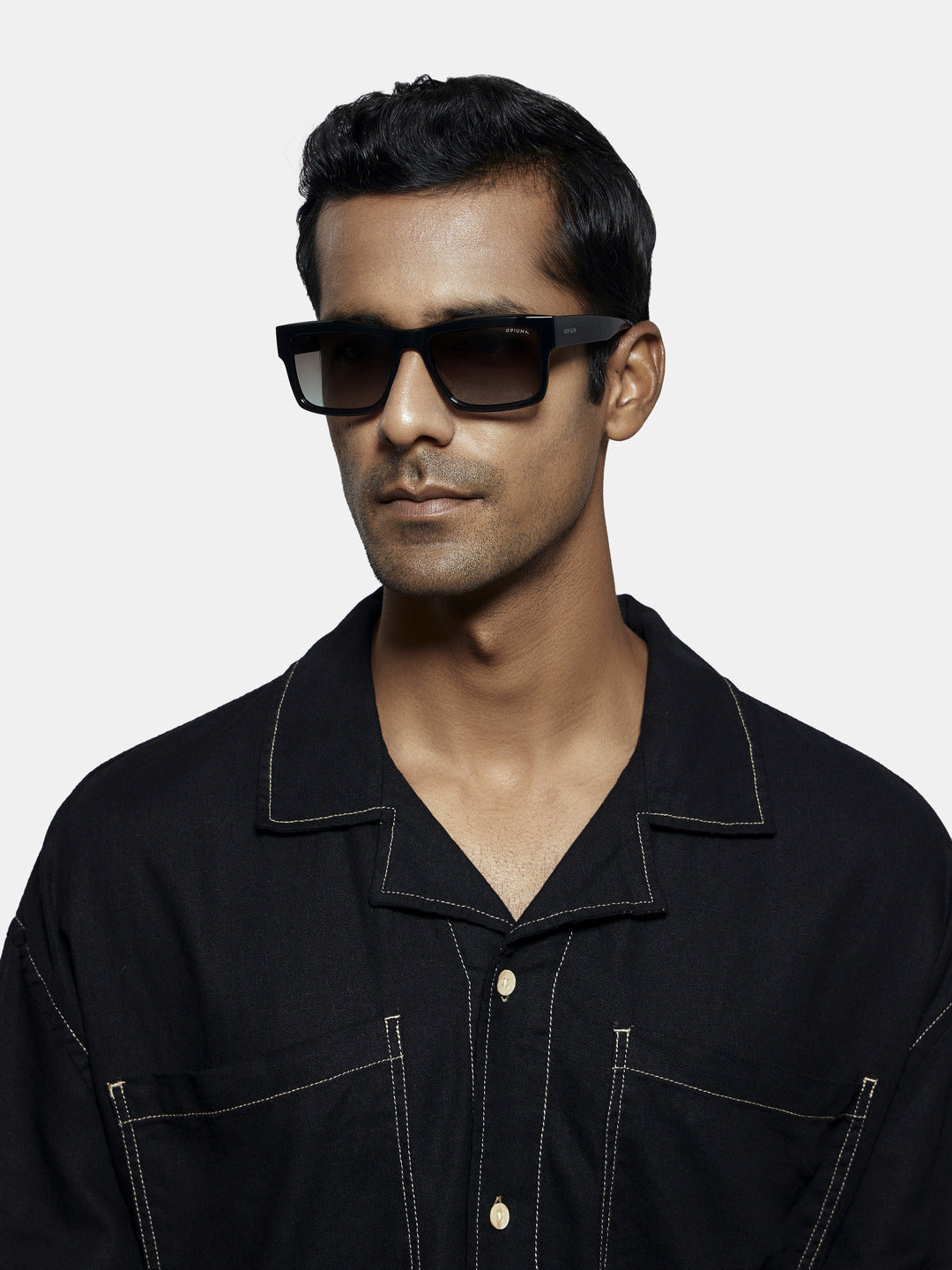 op 10279 c01 55 gauntlet green men