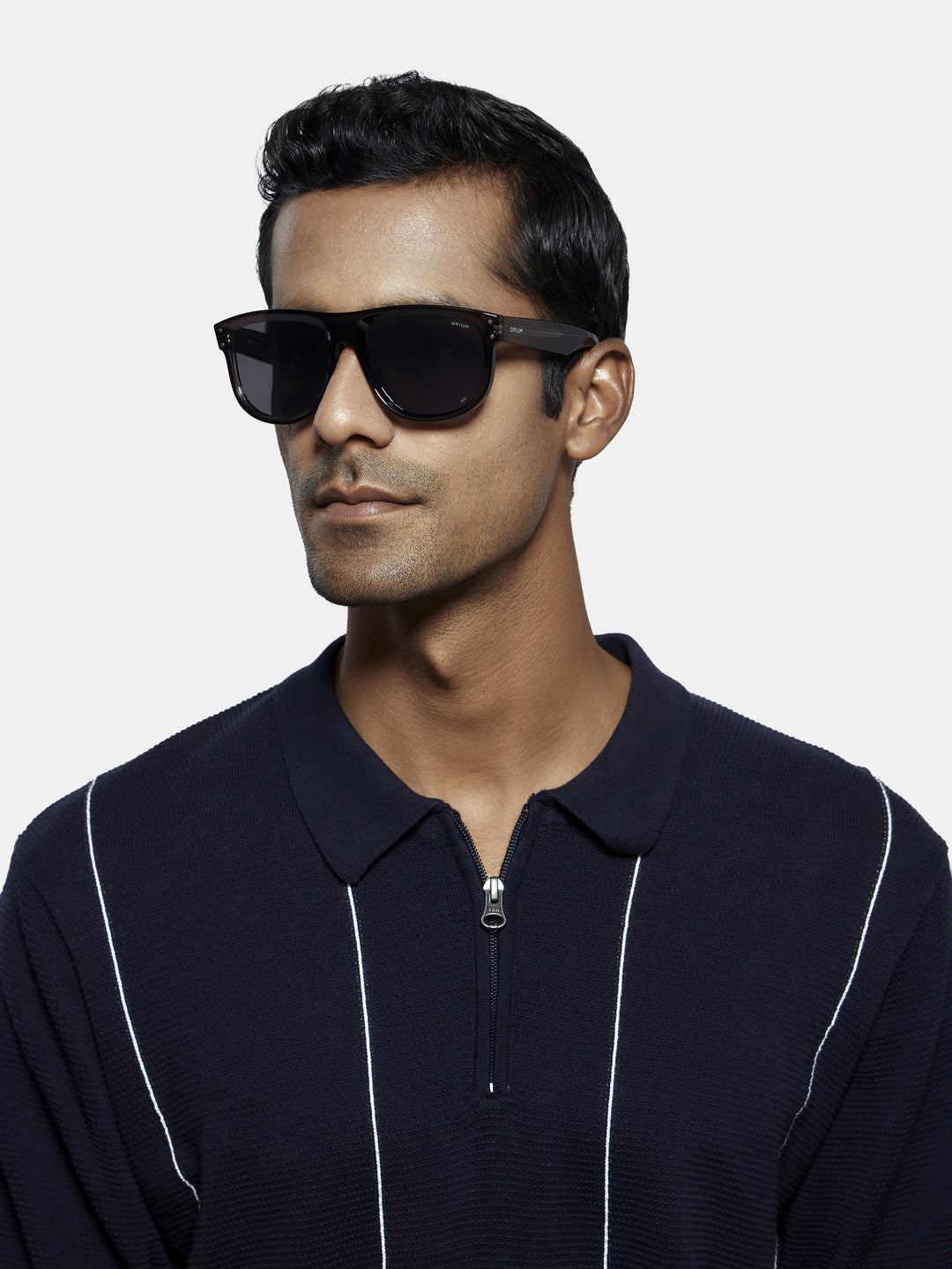 op 10283 c02 56 gateway mirror men